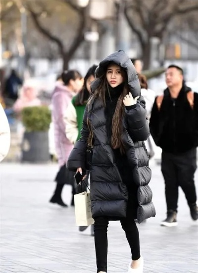 北京天气穿什么衣服?一份四季穿搭指南,让你从容应对一天两季 北京天气穿什么衣服?一份四季穿搭指南,让你从容应对一天两季